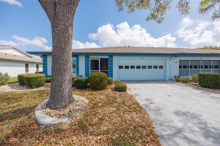 Property Photo:  2514 Locksley Street  FL 33573 