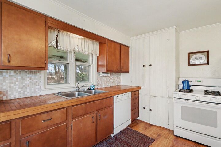 Property Photo:  8004 W W Avenue  MI 49087 