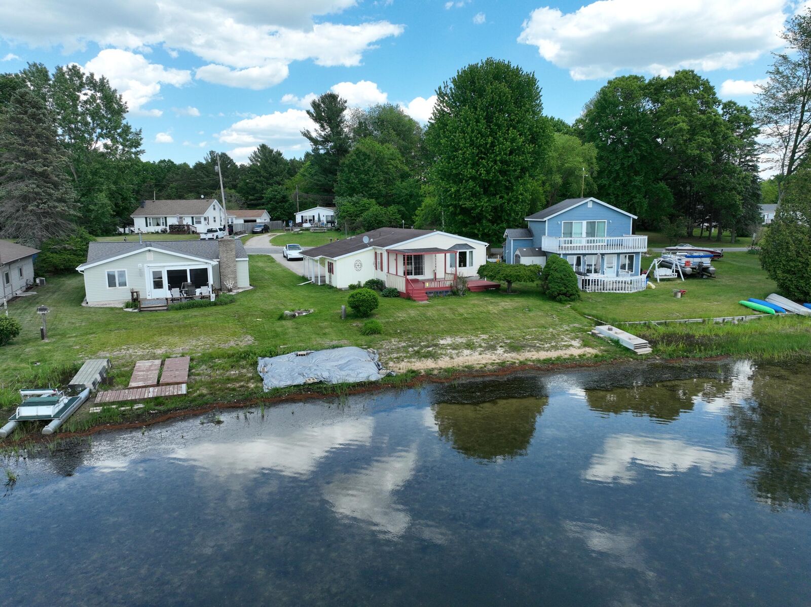 Property Photo:  12515 S Rosemary Avenue  MI 49327 