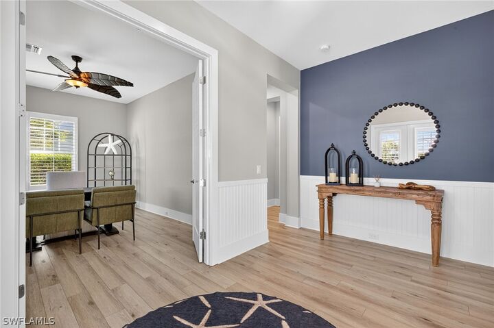 Property Photo:  14832 Dockside Lane  FL 34114 