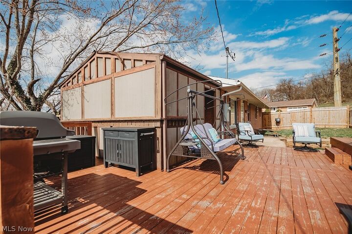 Property Photo: 1410 10th Street WV 26105