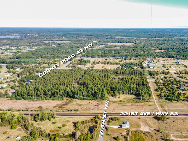 Property Photo:  17511 County Road 83  MN 55309 
