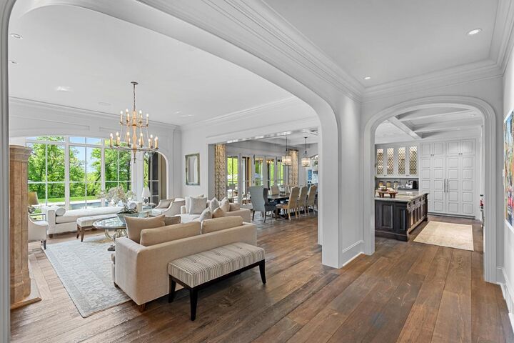 Property Photo:  240 Salem Church Road  MN 55118 