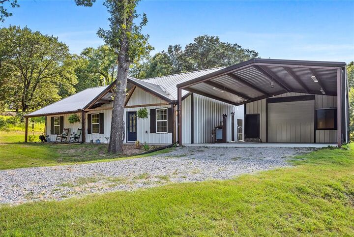 Property Photo:  1685 Fleming Road  TX 75414 