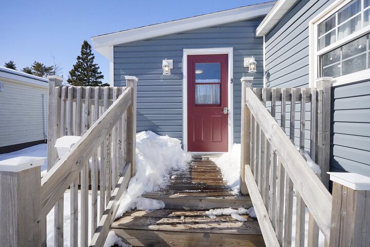 Property Photo: 9 Linkletter Estates PE C1N 4B2