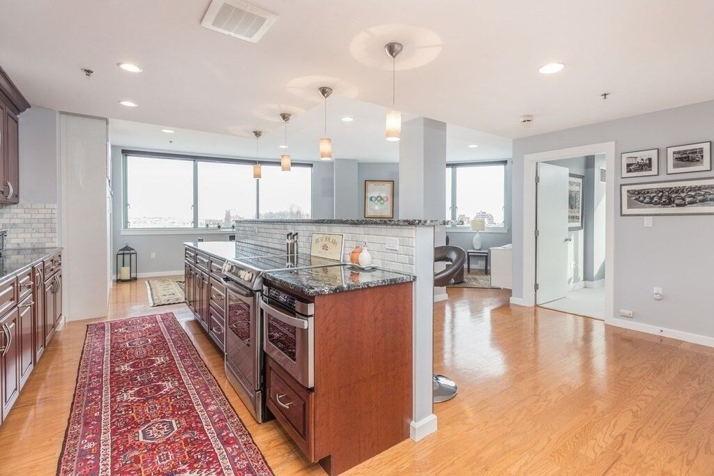 Property Photo:  234 Causeway 711  MA 02114 