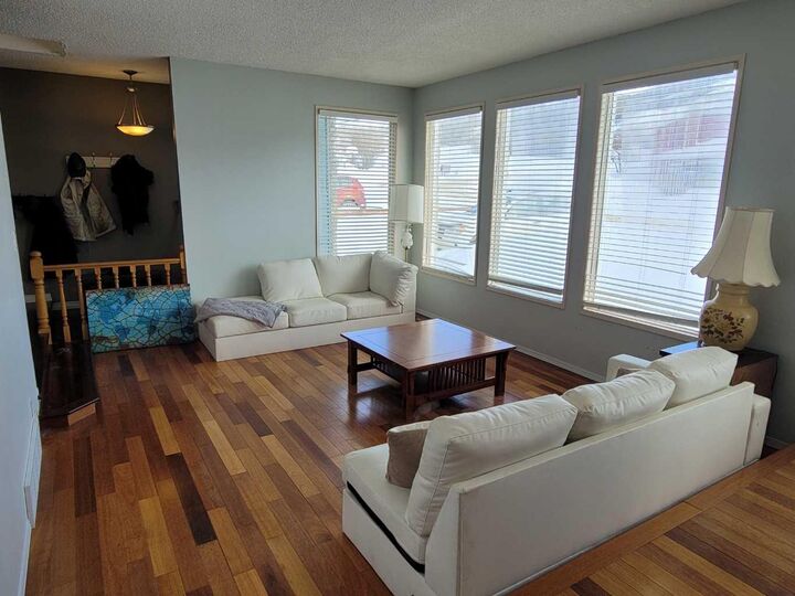 Property Photo: 7110 99A Street AB T8S 1B2