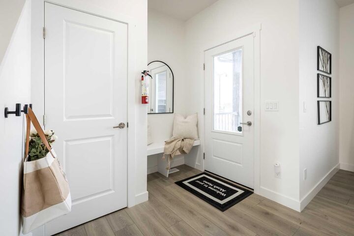Property Photo: 978 Edgefield Avenue AB T1P 2H9