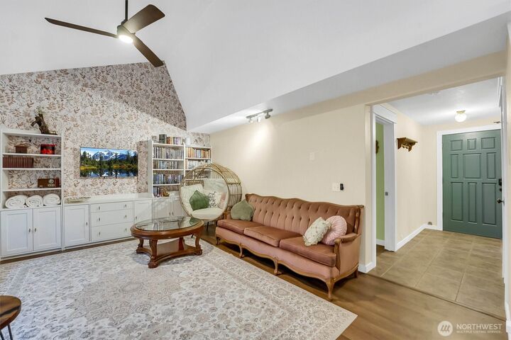 Property Photo: 11807 Dogwood Place WA 98303