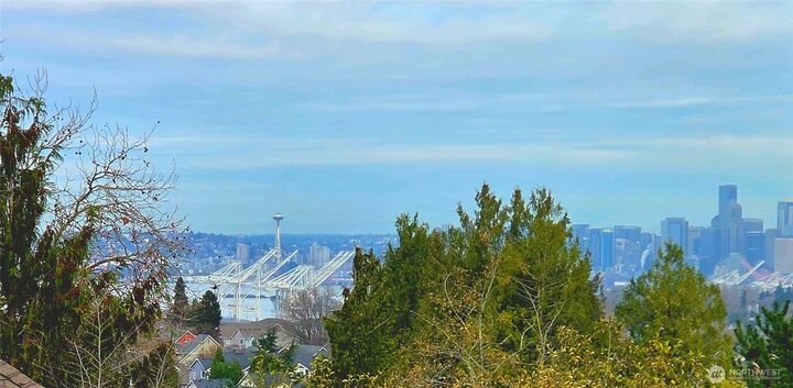 Property Photo: 6830 31st Avenue SW WA 98126