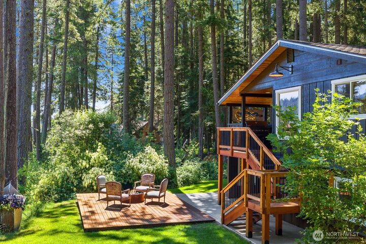 Property Photo: 661 W Pacific Avenue WA 98940