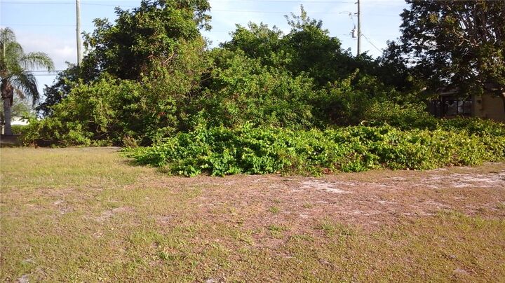 Property Photo:  306 Main Street  FL 32958 