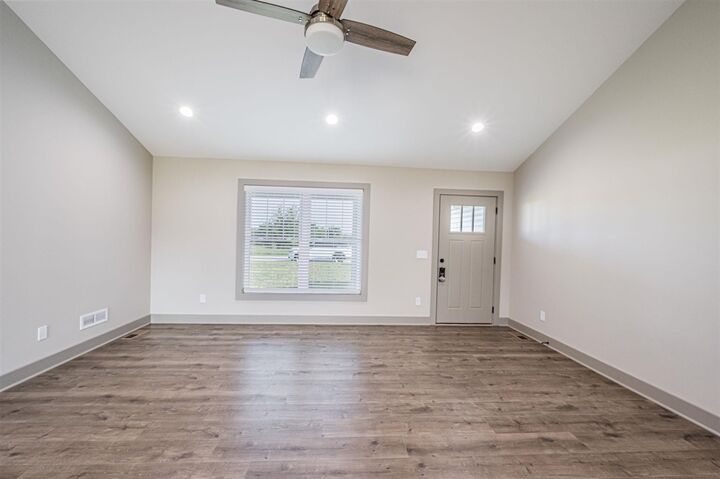 Property Photo: 87 Middlebrook Lane Lot 36 KY 42171