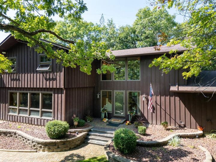 Property Photo:  2329 Summit Drive  WI 53548 