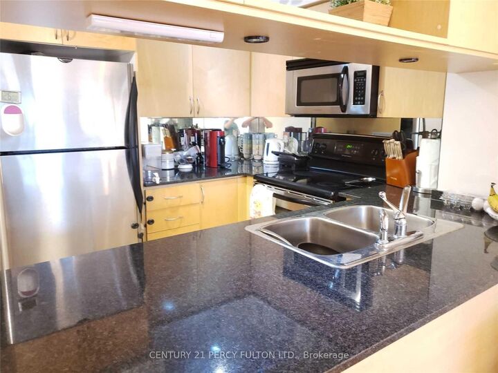 Property Photo: 4080 Living Arts Drive 302 ON L5B 4N3