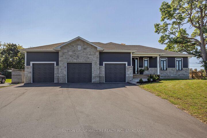Property Photo:  247 Arnold Street  ON K7M 3L7 