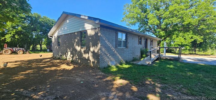 Property Photo:  407325 Highway 266  OK 74428 