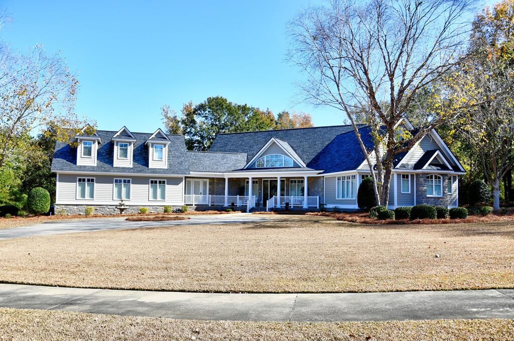 Property Photo: 4241 Spring Branch Cir GA 31601