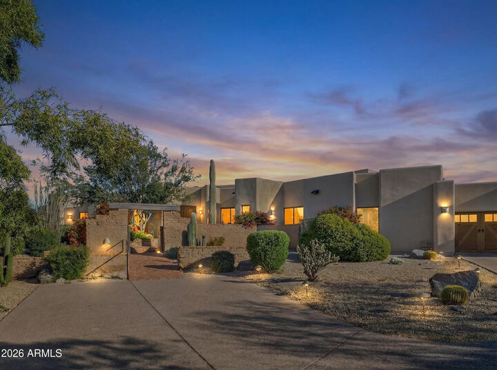 Property Photo:  2304 Fox Tail Trail  AZ 85377 