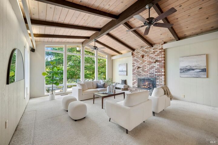 Property Photo:  304 High Street  CA 94515 