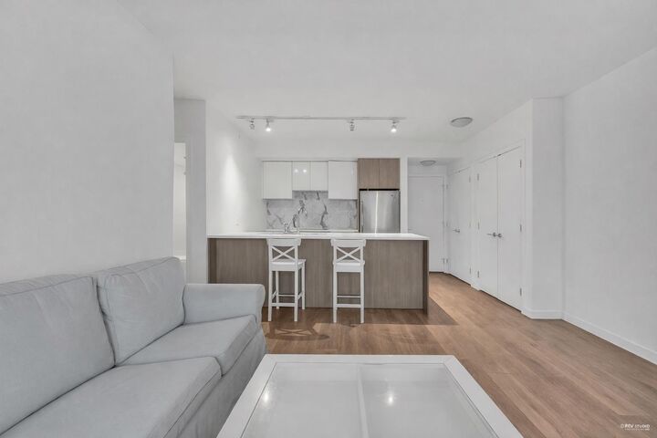 Property Photo: 6461 Telford Avenue 3808 BC V5H 0B7
