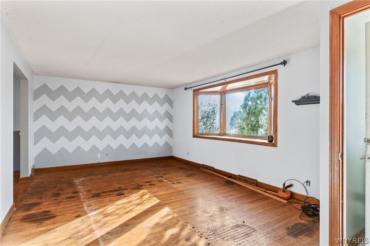 Property Photo:  105 Patricia Drive  NY 14150 