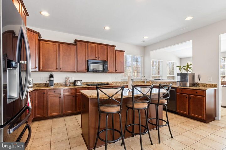 Property Photo: 220 Donovan Lane VA 22556