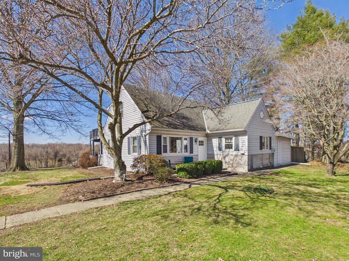 Property Photo:  2175 River Road  PA 17582 