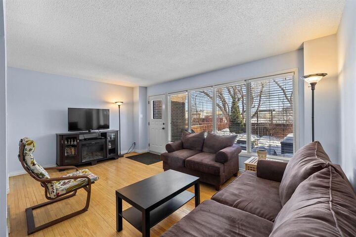 Photo de la propriété: 7 Abercorn Grove MB R3R 1V4