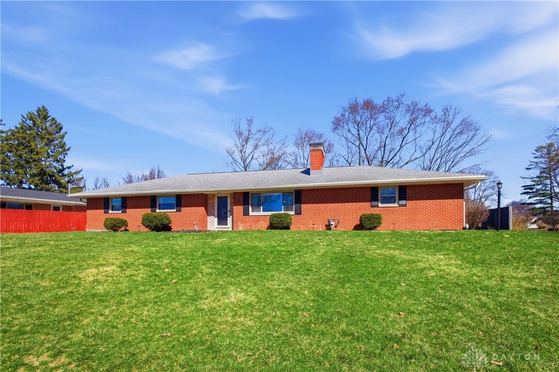 Property Photo:  410 Tanglewood Drive  OH 45440 