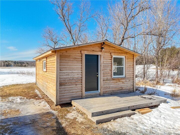 15 Jones Forks Road — photo 1