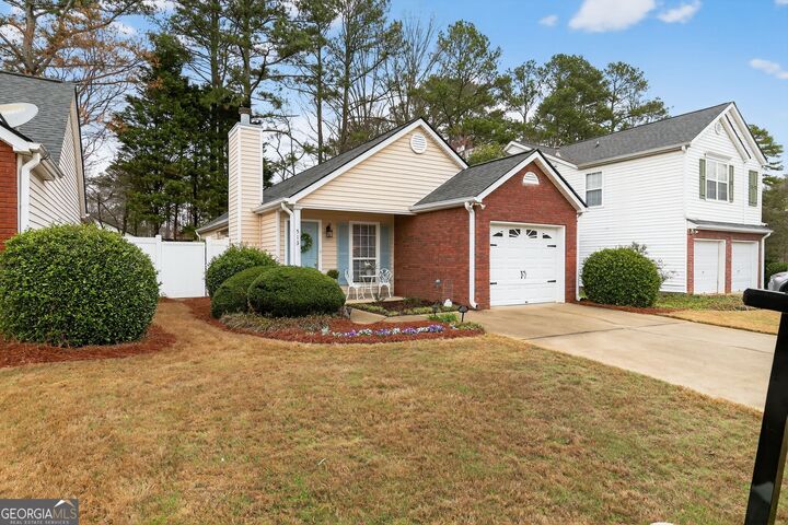 Property Photo:  513 Stanford Place  GA 30188 