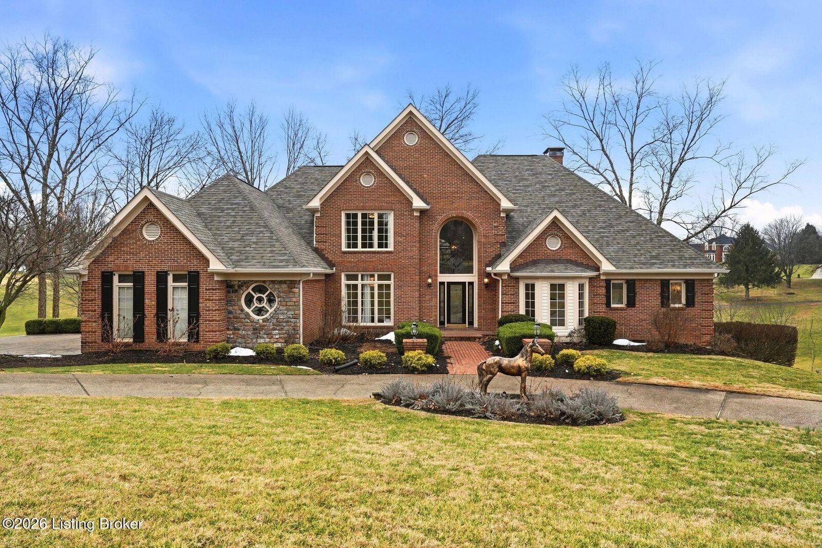 Property Photo: 8609 Westover Dr KY 40059