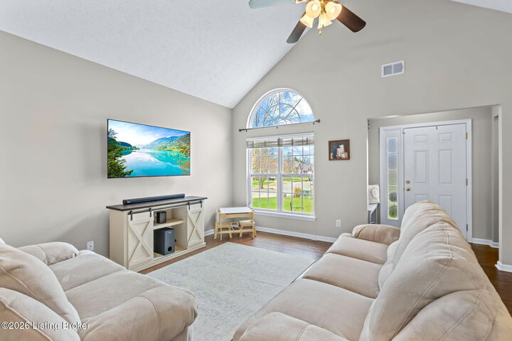 Property Photo:  279 Hill Terrace Dr  KY 40047 