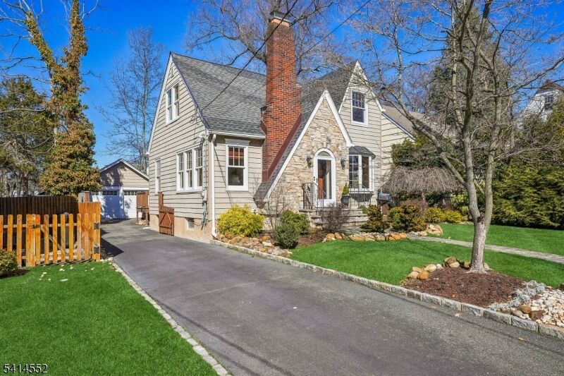 Property Photo:  11 S Cedar Pkwy  NJ 07039 