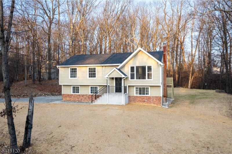 Property Photo:  2 Fern Dr  NJ 07840 