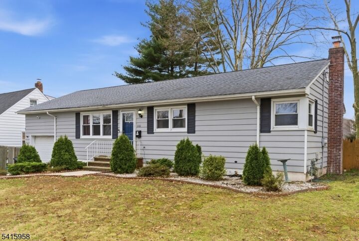 Property Photo:  1110 Elm Ter  NJ 07065 