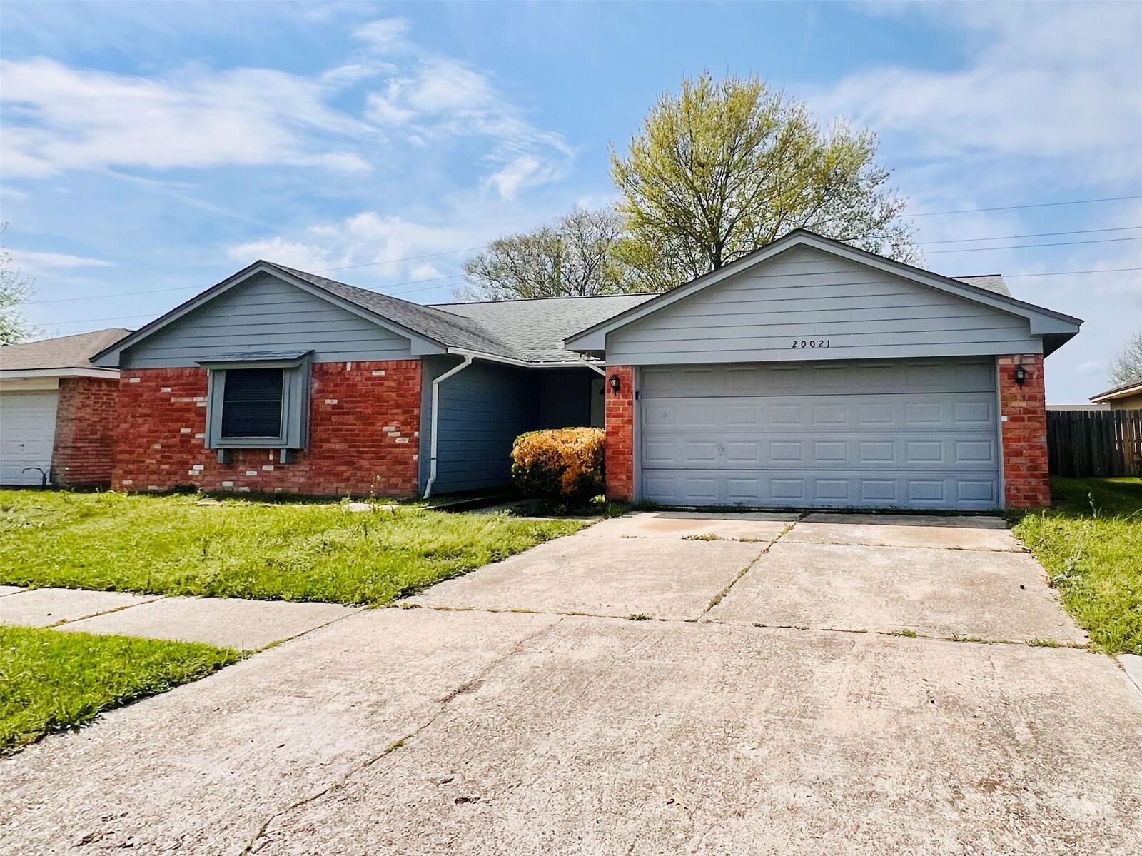 Property Photo:  20021 Cottonglade Lane  TX 77338 