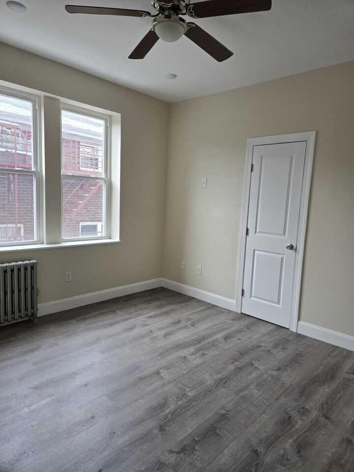 Property Photo:  289 Day Ave B2  NJ 07022 