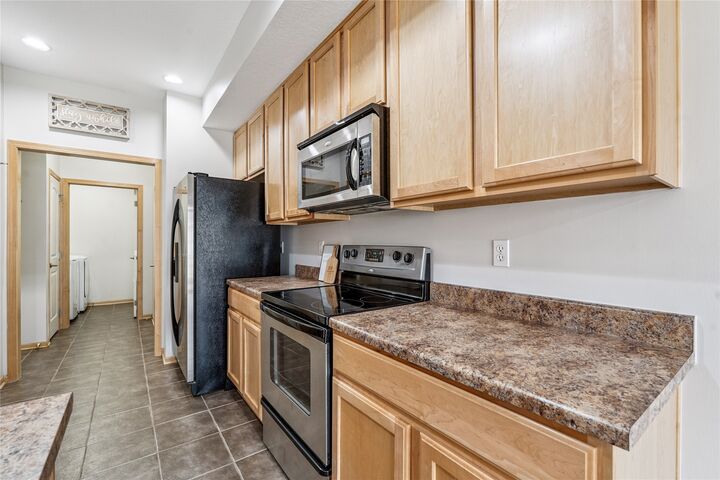 Property Photo:  2151 3rd Avenue SW  IA 50009 