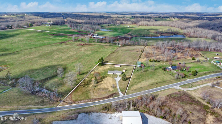 Property Photo:  11229 Highway 127 N  TN 38571 