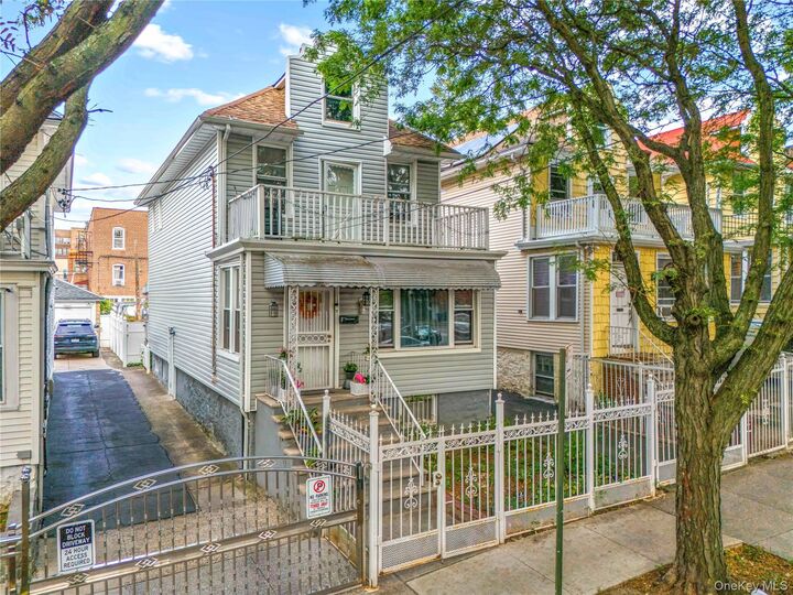Property Photo:  667 E 230th Street  NY 10466 