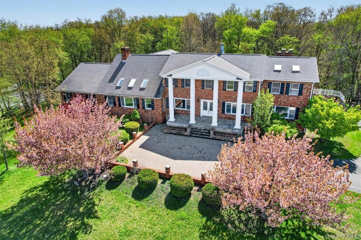 Property Photo:  285 Hill Road  NY 10940 