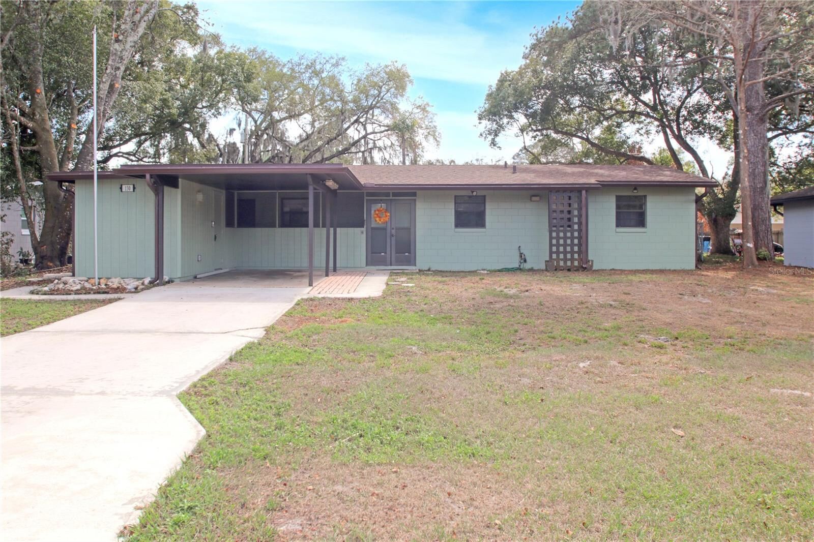 Property Photo:  130 Lombardy Road  FL 32708 