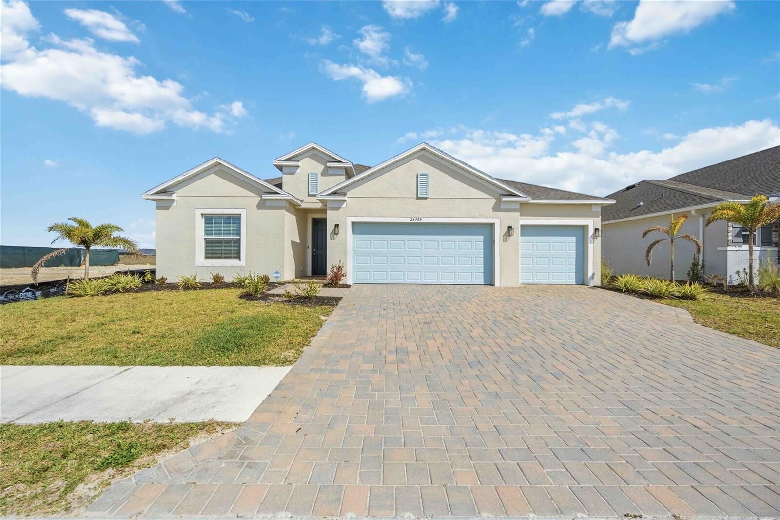 Property Photo:  25485 Calusa Drive  FL 33955 