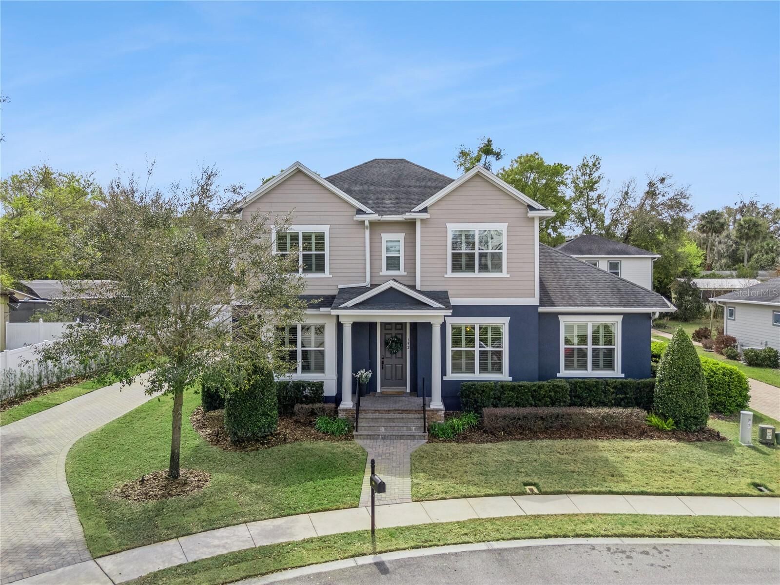 Property Photo:  352 Moonbeam Loop  FL 32765 