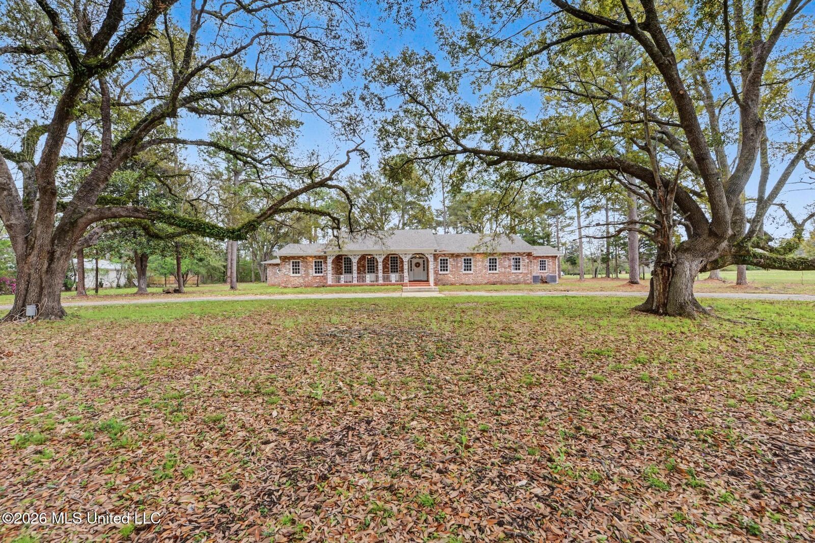 Property Photo:  400 Manila Street  MS 39452 