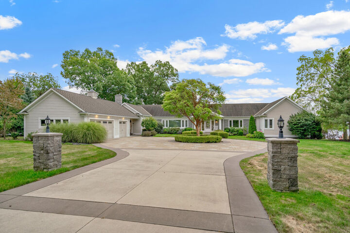Property Photo: 179 Wheaton Avenue MI 49015