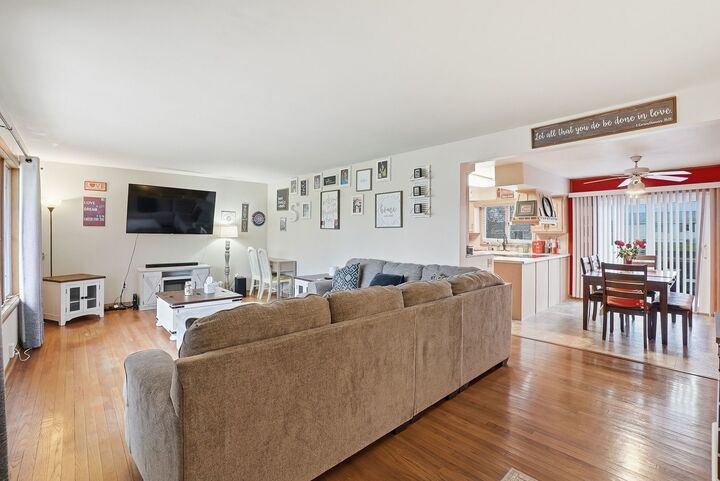 Property Photo:  101 S 4080W Road  IL 60901 