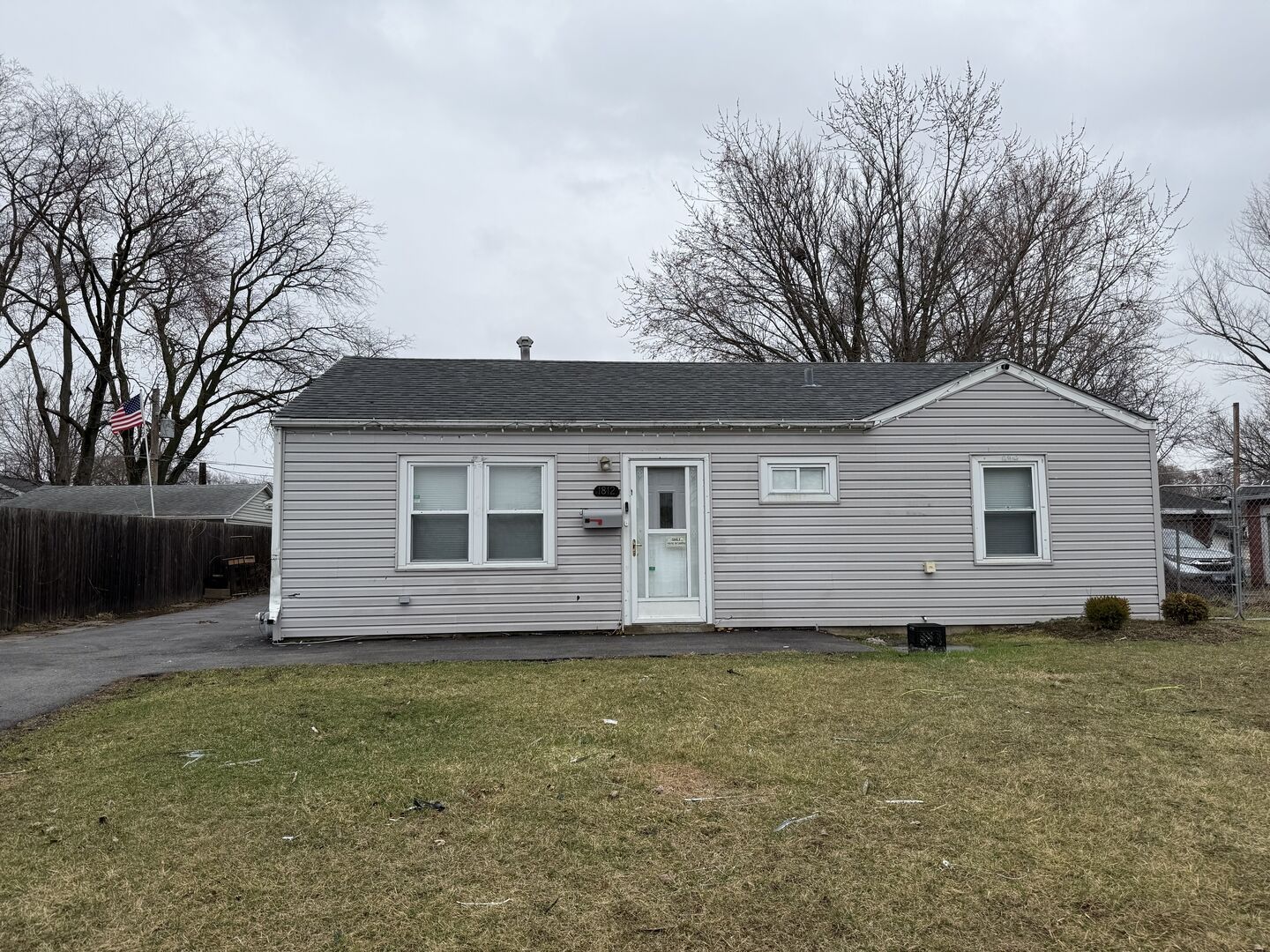 Property Photo:  1812 Burry Circle Drive  IL 60403 